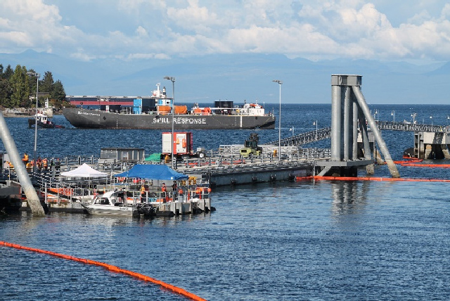 Oil Spill Response In Nanaimo Harbour